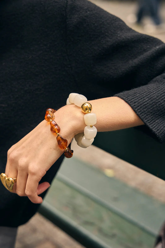Women's Elastic Resin Bracelet - Amber Brown - Trendy Beaded Bracelet | Twinolo