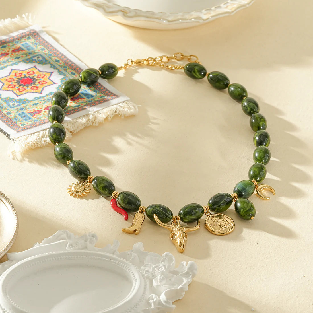 Women's Beaded Necklace with Charms – Green & Gold-colored | Twinolo