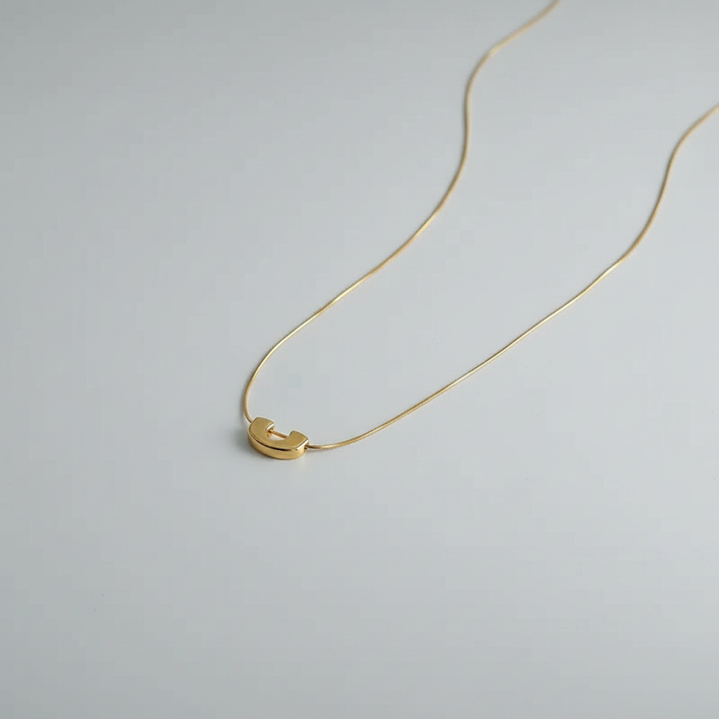 Necklace with Pendant – Elegant & Timeless | Twinolo