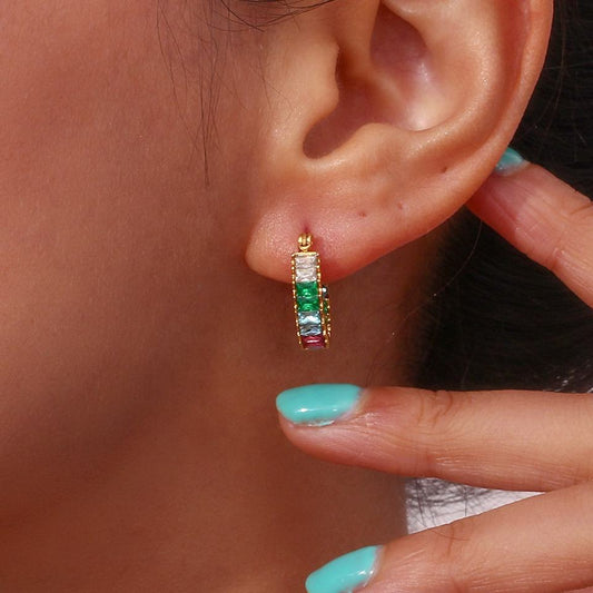 Hoop Earrings with Multicolored Zirconia Stones – Timeless Chic | Twinolo