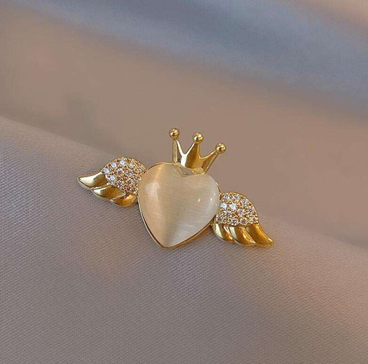 Brooch - Elegant Brooch with Crystals | Twinolo