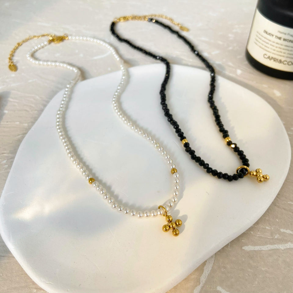 Pearl Necklace with Cross Pendant – Classic & Timeless | Twinolo