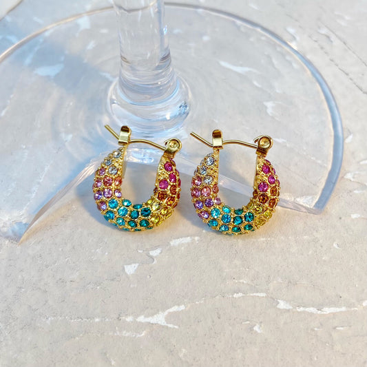 Hoop Earrings with Colorful Zirconia – Sparkling Style | Twinolo