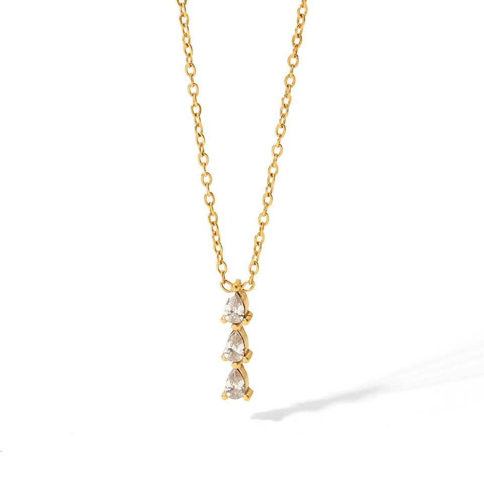Necklace with Drop-Shaped Zirconia – Sparkling Detail | Twinolo