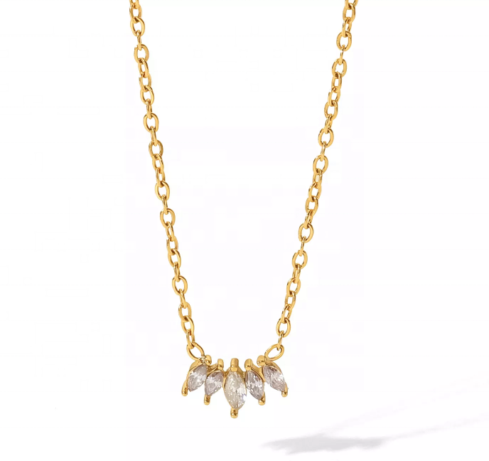 Necklace with Zirconia Stones – Sparkling Detail | Twinolo