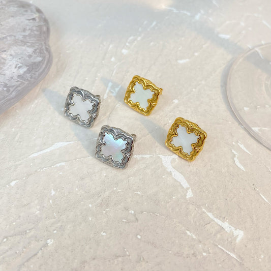 Clover Stud Earrings – Bringer of Luck | Twinolo