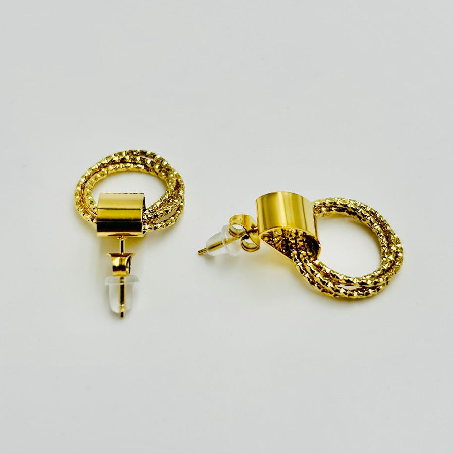 Small Hoops with Simple Design – Perfect for Layering | Twinolo