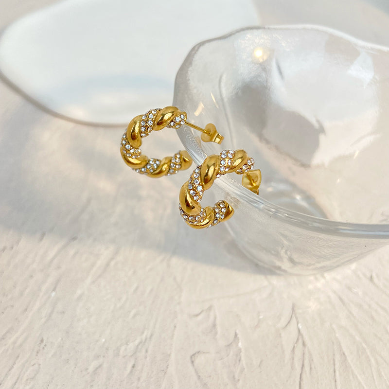 Croissant Earrings with Zirconia – Elegant & Sparkling | Twinolo