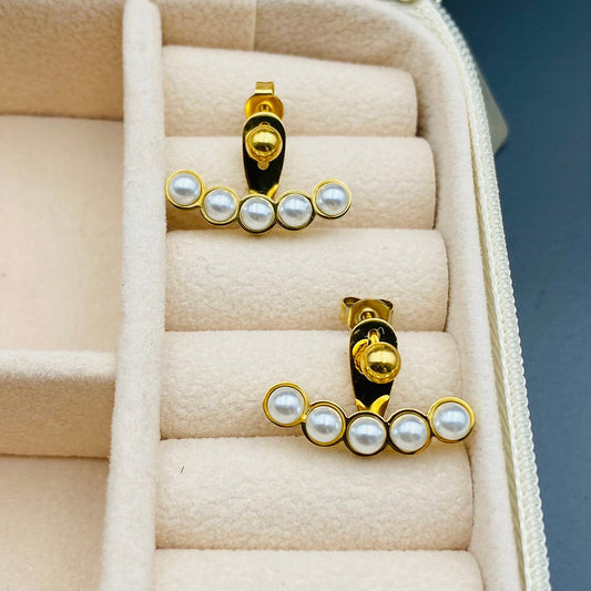 Pearl Stud Earrings – Timeless Elegance | Twinolo