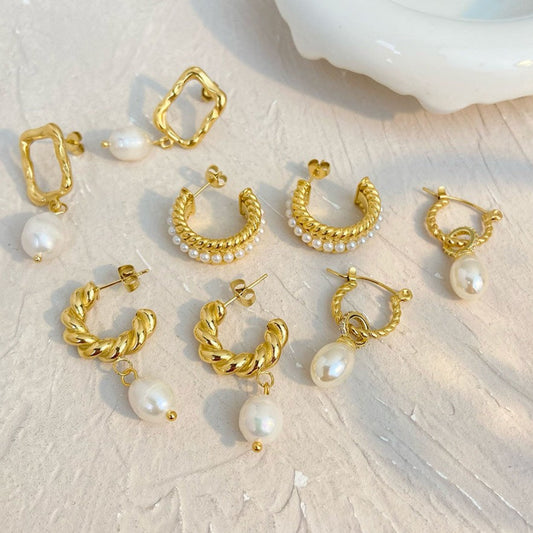 Hoop Earrings with Dangling Pearl – Feminine & Sophisticated | Twinolo