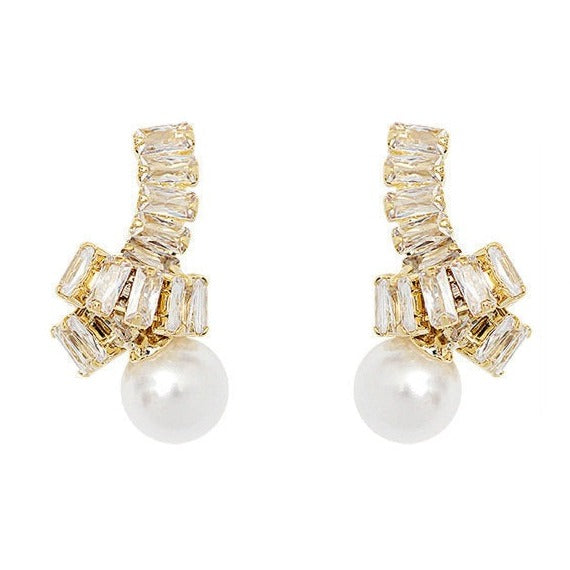 Design Earrings with Pearl – Unique & Stylish | Twinolo