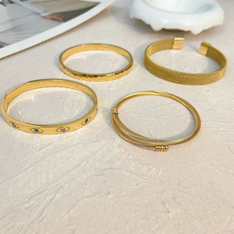 Eye Motif Bangle – Protective & Stylish | Twinolo