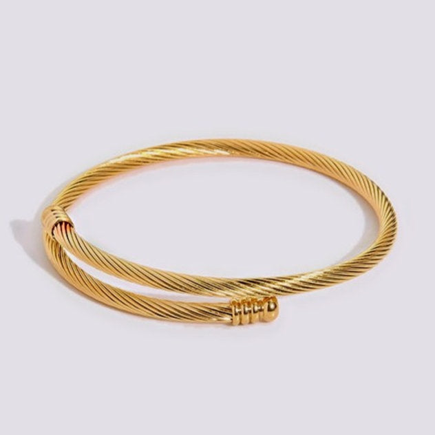 Flexible Bangle Bracelet – Minimalist & Modern | Twinolo