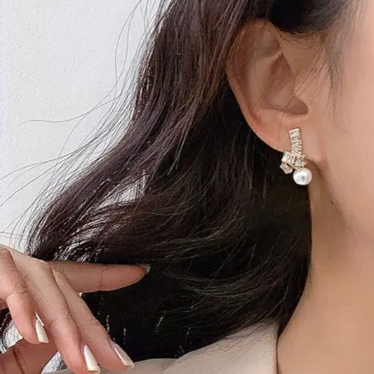 Design Earrings with Pearl – Unique & Stylish | Twinolo