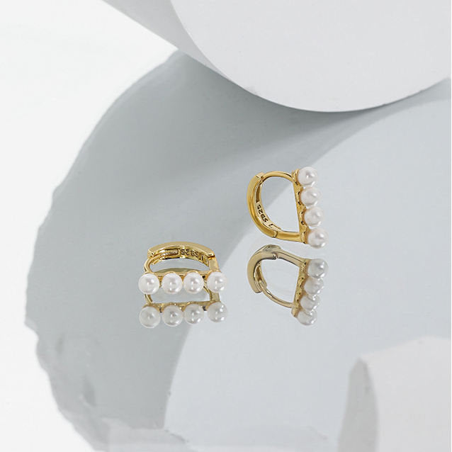 Earrings with White Freshwater Pearl – Pure Elegance | Twinolo