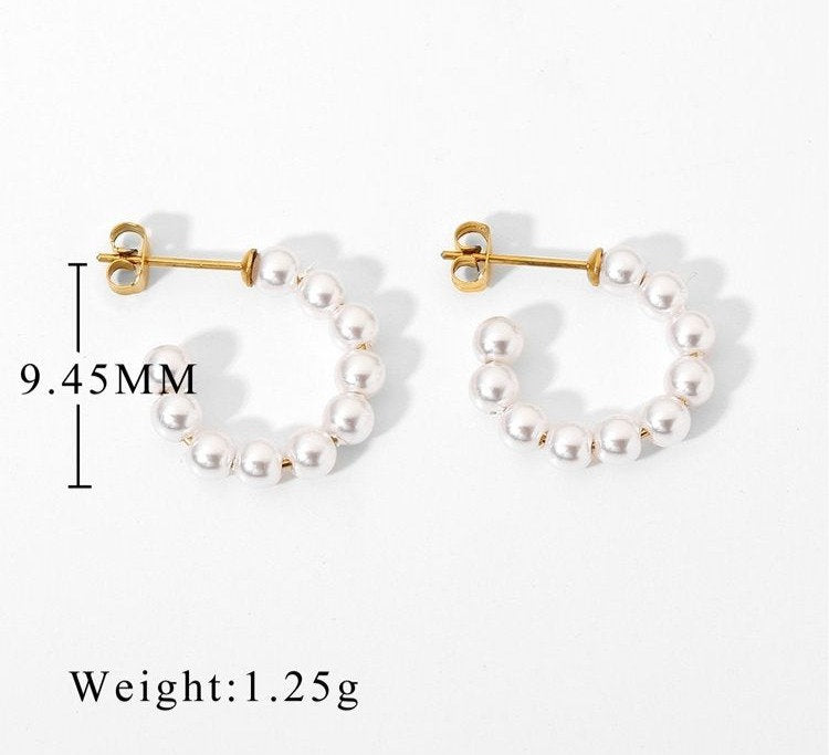 Hoop Earrings with Small Pearl – Classic & Timeless | Twinolo