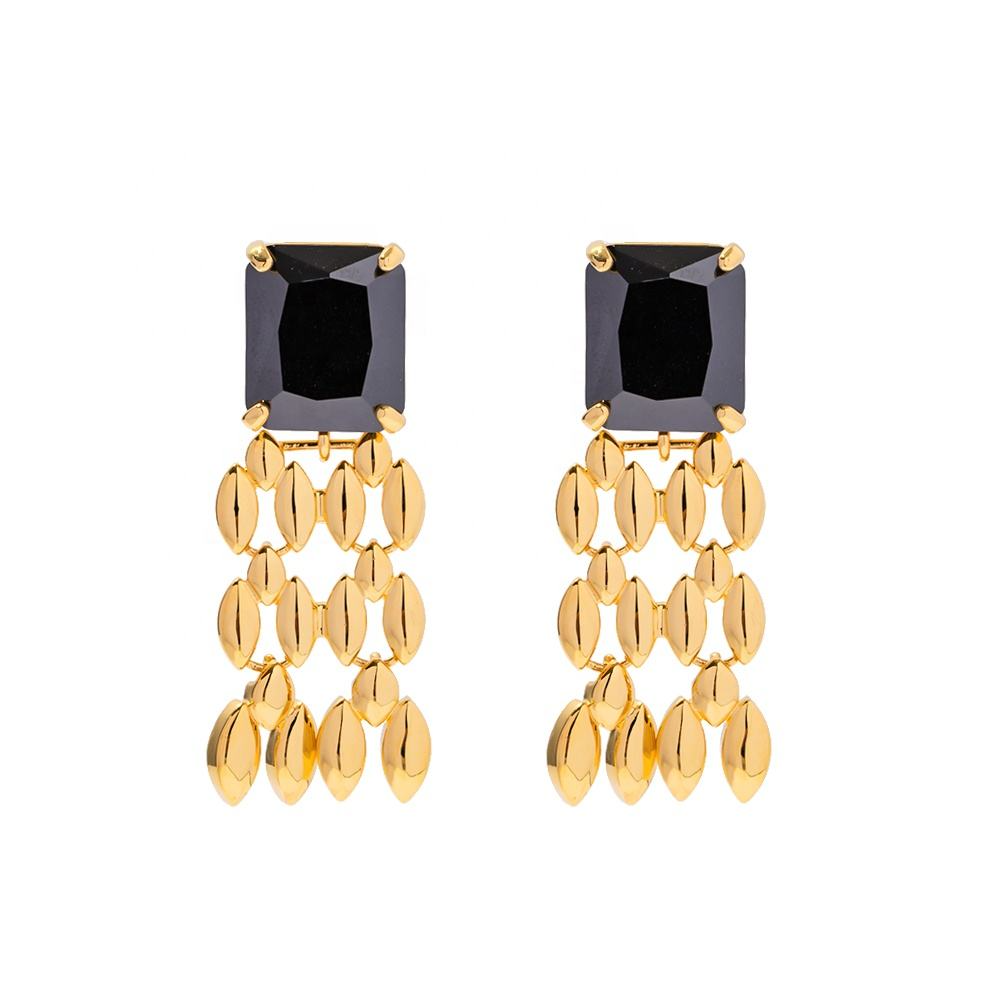Link Earrings with Black Stone – Cool & Elegant | Twinolo