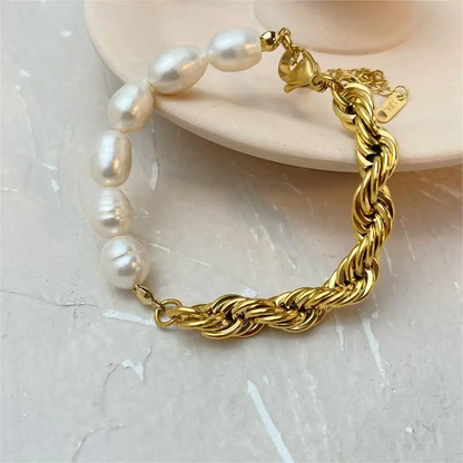 Freshwater Pearl Bracelet with Link Chain – Timeless & Elegant | Twinolo 