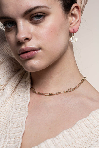 Earrings with Sun Pendant – Gold & Summery | Twinolo