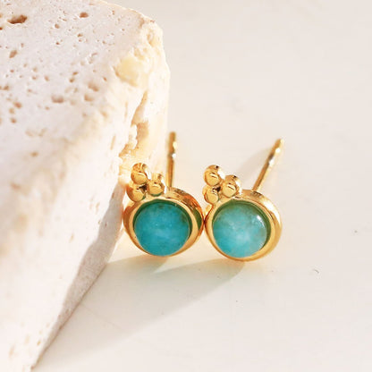 Stud Earrings with Blue Stones – Colorful Accent | Twinolo