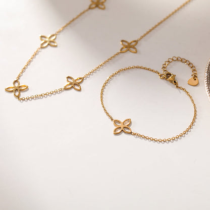 Gold-Colored Clover Link Bracelet – Charming & Elegant | Twinolo