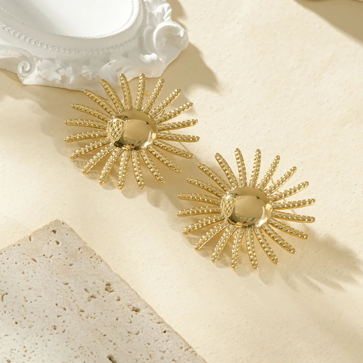 Women's Gold Earrings – Sun Design – Stainless Steel Statement Earrings Large | Twinolo