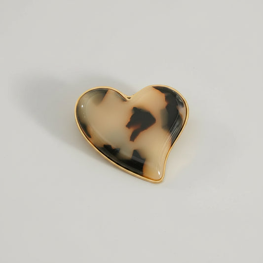 Golden Heart Brooch | Twinolo