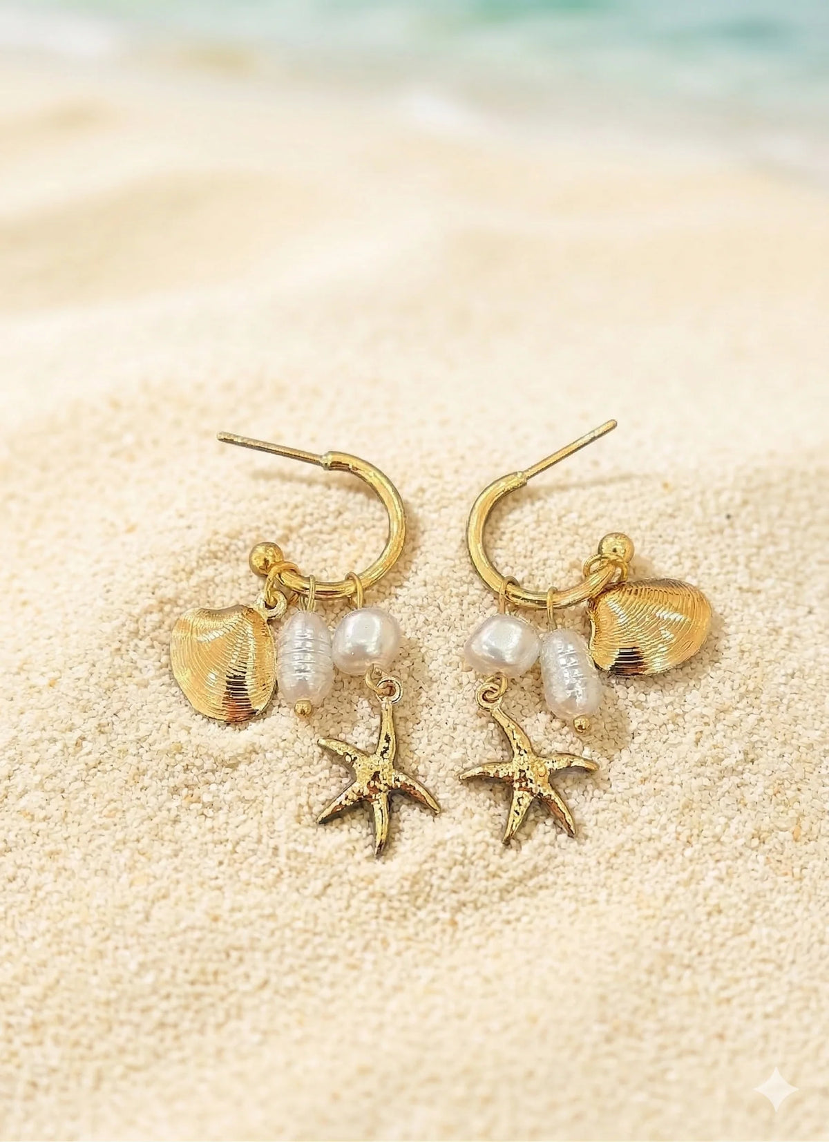 Women's Hoop Earrings with Charms – Gold-Colored Stainless Steel – Shell, Starfish & Pearl Earrings | Twinolo