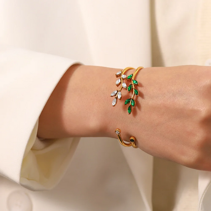 Cuff Bracelet with Zirconia Stones – Luxurious & Timeless | Twinolo 