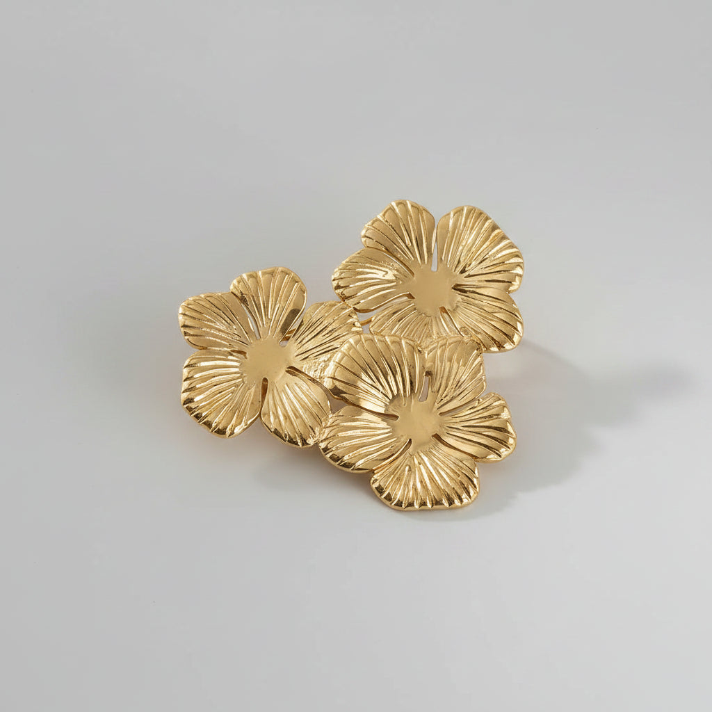 Golden Flowers Brooch – Elegant Design with 3 Flowers - Stainless Steel | Twinolo