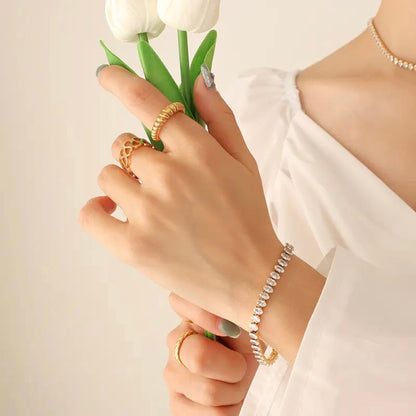 Sparkling Tennis Bracelet – Classic & Chic | Twinolo