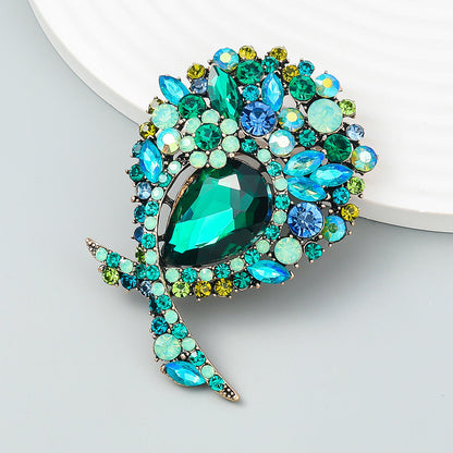 Flower Brooch - Elegant Brooch with Crystals | Twinolo