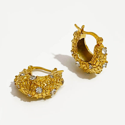 Hoops with Zirconia Details – Stylish and Elegant | Twinolo
