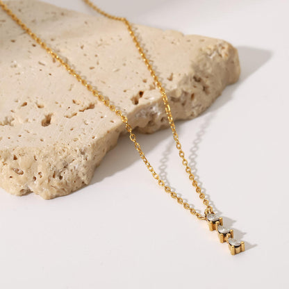 Necklace with Drop-Shaped Zirconia – Sparkling Detail | Twinolo