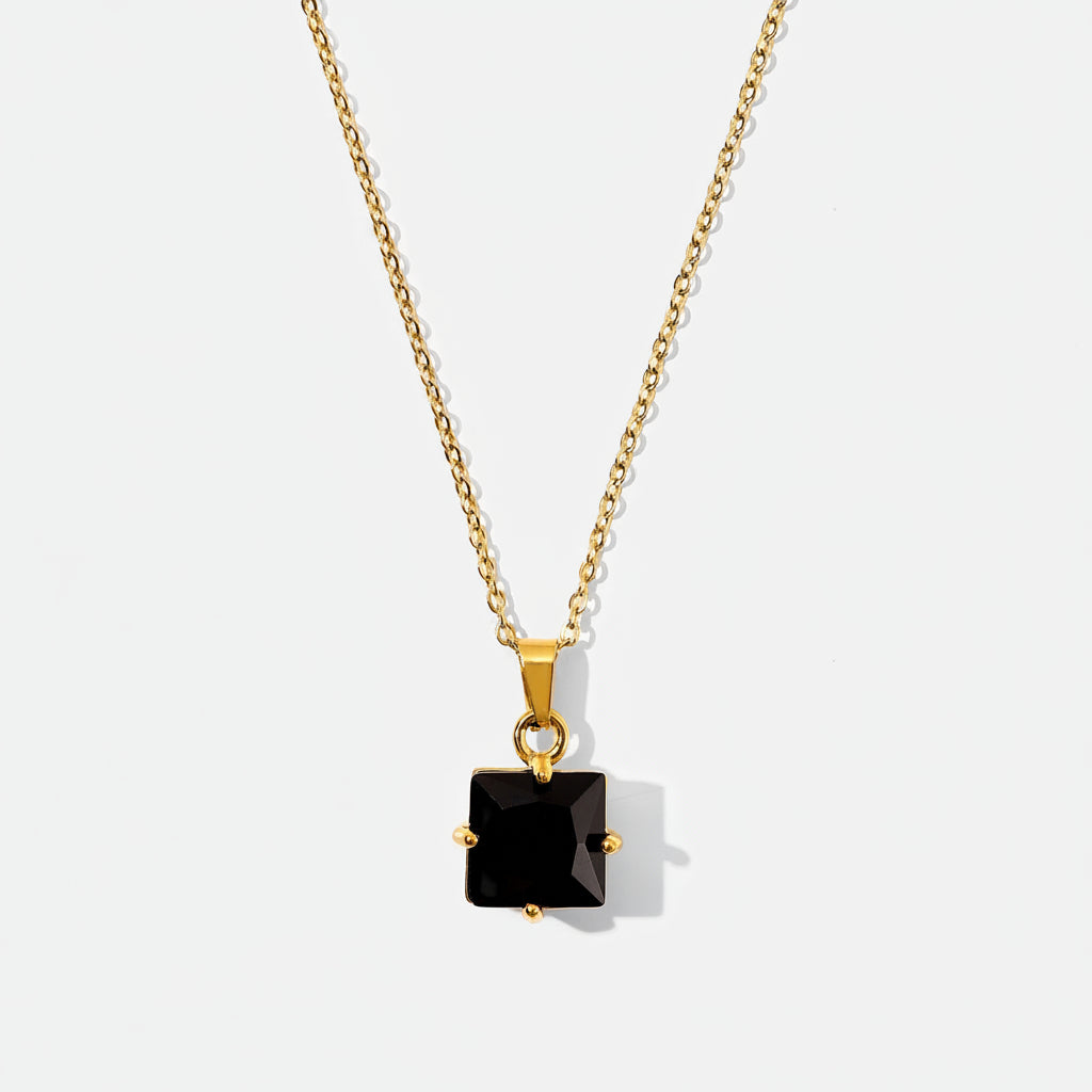 Necklace with Zirconia Pendant – Sparkling and Elegant | Twinolo