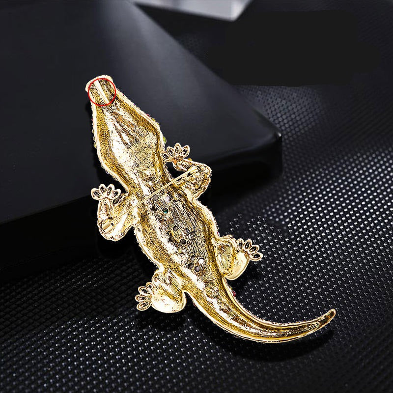 Crocodile brooch M2603