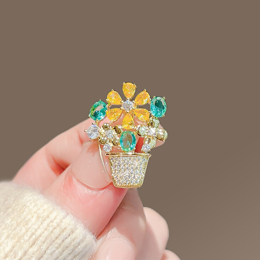 🌼 Flowerpot Brooch with Colourful Crystals – Gold-Coloured Women's Brooch | Twinolo
