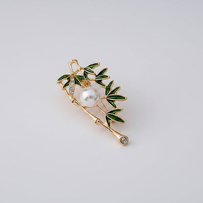 🌿 Leaf Brooch with Pearl – Botanical Elegant Brooch | Twinolo