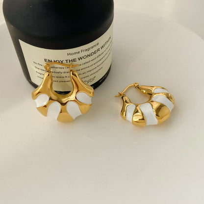 Chunky Hoops – Bold Elegance | Twinolo