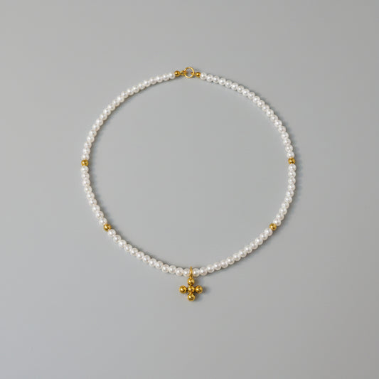 Pearl Necklace with Cross Pendant – Classic &amp; Timeless | Twinolo