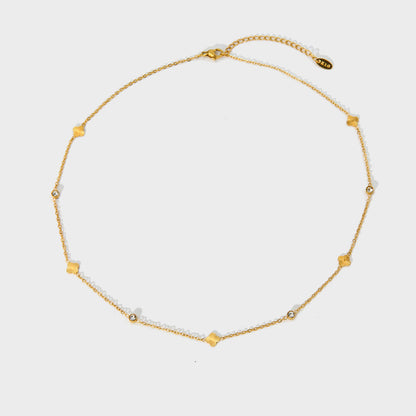 Necklace with Pendant – Elegant &amp; Timeless | Twinolo