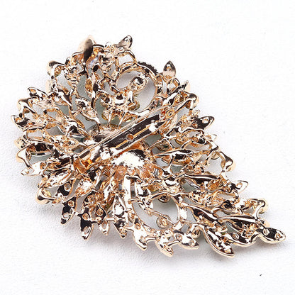 Flower Brooch - Elegant Brooch with Crystals | Twinolo