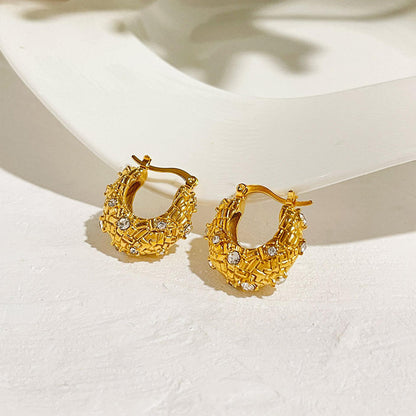 Hoops with Zirconia Details – Stylish and Elegant | Twinolo