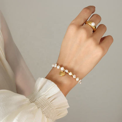 Freshwater Pearl Bracelet with Heart Charm | Twinolo