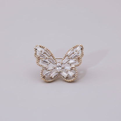 🦋 Butterfly Brooch with Crystals – Elegant Gold-Colored Brooch | Twinolo