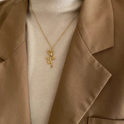 Necklace with Rose Pendant – Romantic & Elegant | Twinolo