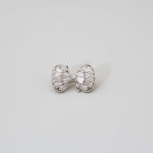 Bow Brooch with Dangling Crystals – Luxury Brooch | Twinolo