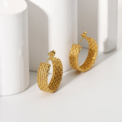 Mini Hoops with Fine Structure – Classic & Comfortable | Twinolo