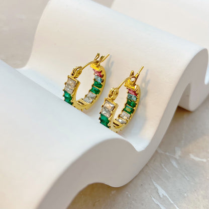 Hoop Earrings with Multicolored Zirconia Stones – Timeless Chic | Twinolo