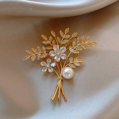 💐 Gold Flower Bouquet Brooch with Pearl and Crystals | Twinolo